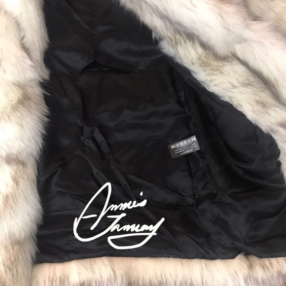 ZARA Women's Faux Fur Coat Steven Meisel(Light Beige, US M/EUR M) - Picture 10 of 11